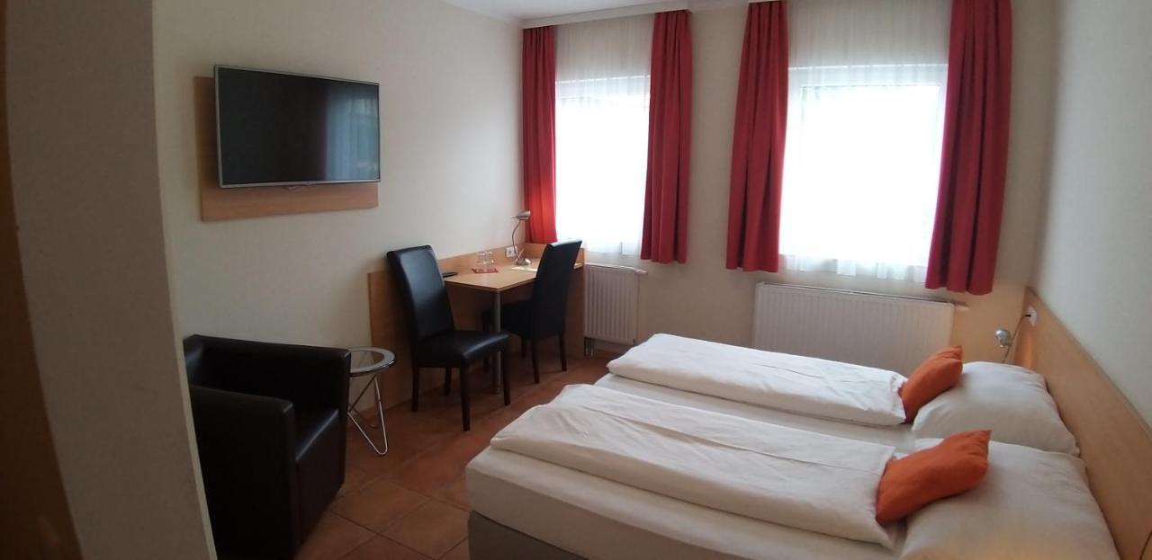 Hotel Denk Bed&Breakfast Vorchdorf Eksteriør billede