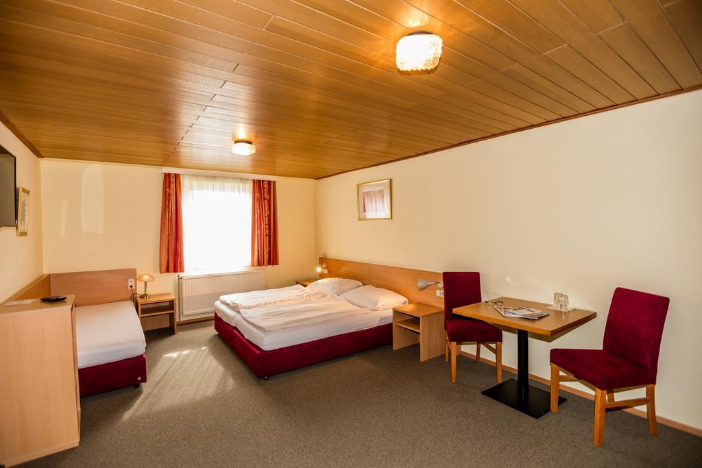 Hotel Denk Bed&Breakfast Vorchdorf Eksteriør billede